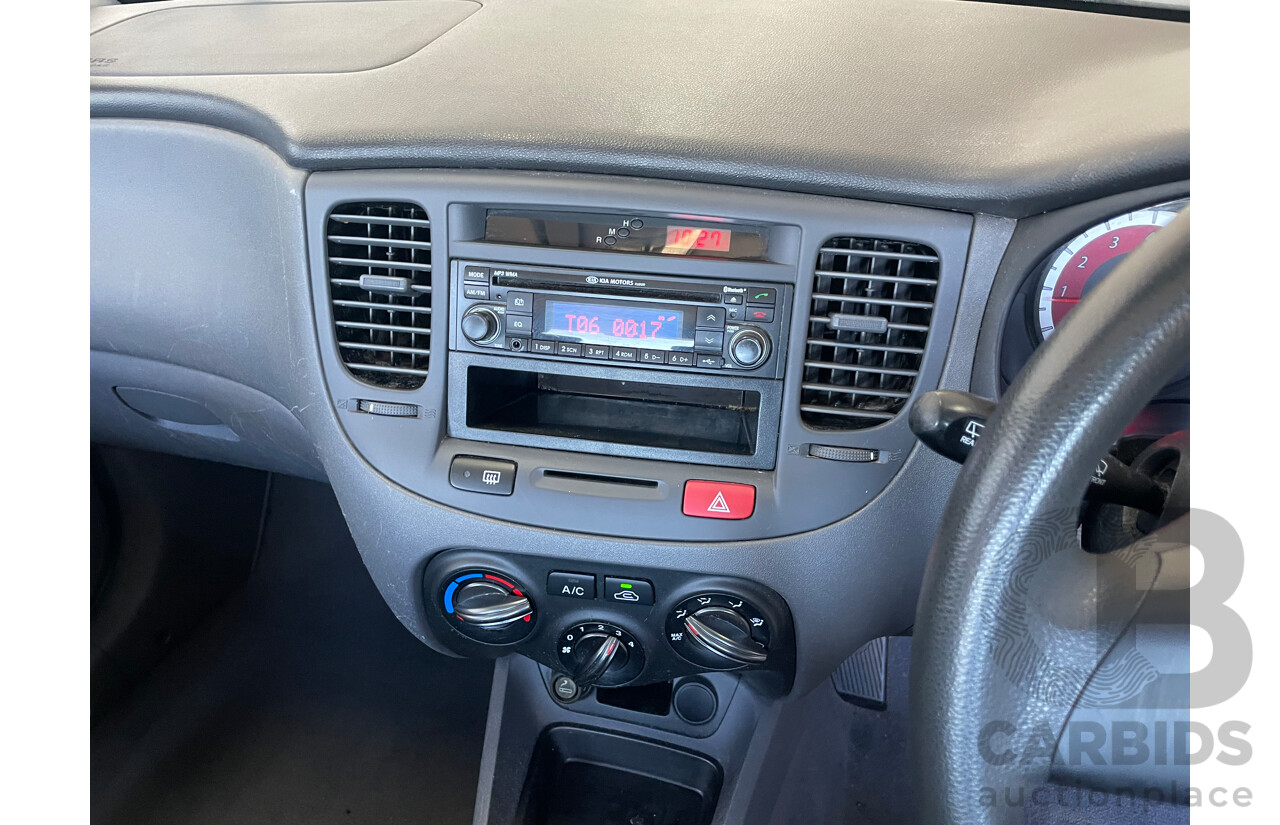 8/2010 Kia RIO Si JB MY10 5d Hatchback Blue 1.6L