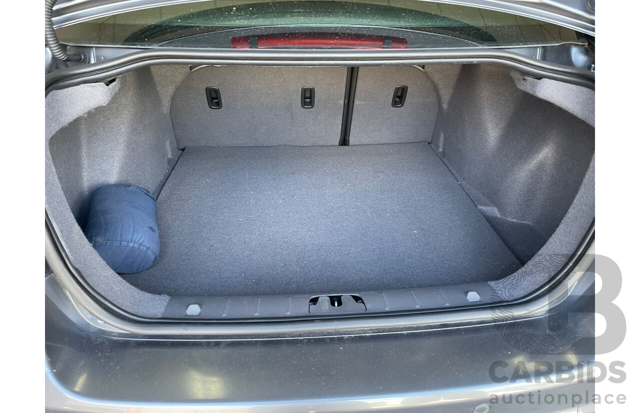 4/2011 Volvo S40 T5 S MY11 4d Sedan Grey 2.5L