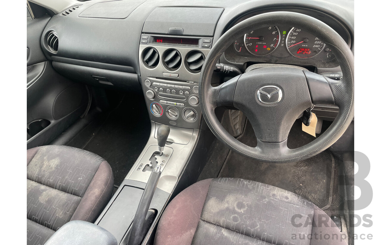 4/2004 Mazda Mazda6 Classic GG 4d Sedan White 2.3L