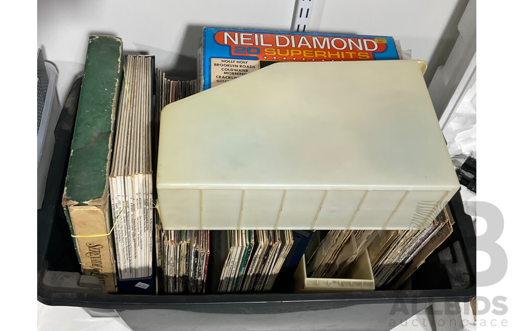 Large Collection Vynil LP Records, Mostly Hits of the 1960s and 70s