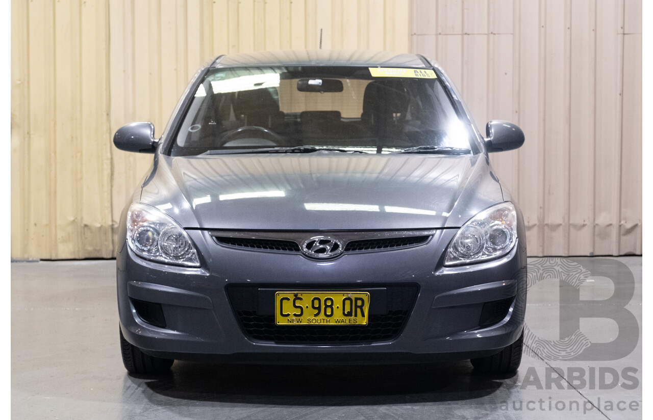 9/2008 Hyundai i30 SLX 1.6 CRDi FD 5d Hatchback Grey Turbo Diesel 1.6L