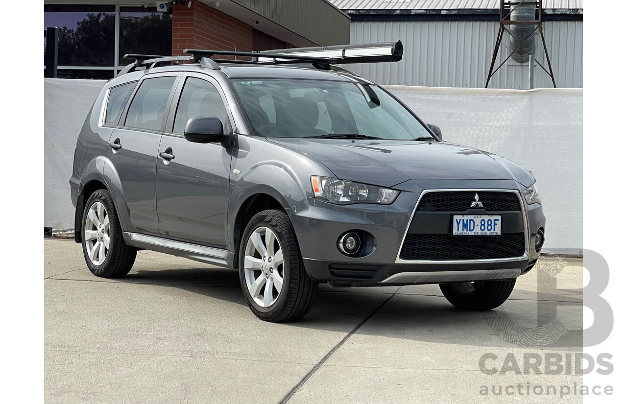 7/2011 Mitsubishi Outlander Activ ZH MY11 4d Wagon Grey 2.4L