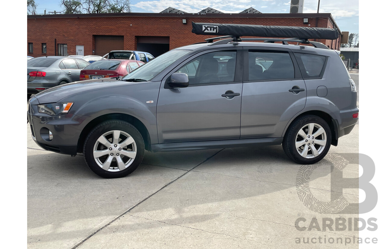 7/2011 Mitsubishi Outlander Activ ZH MY11 4d Wagon Grey 2.4L