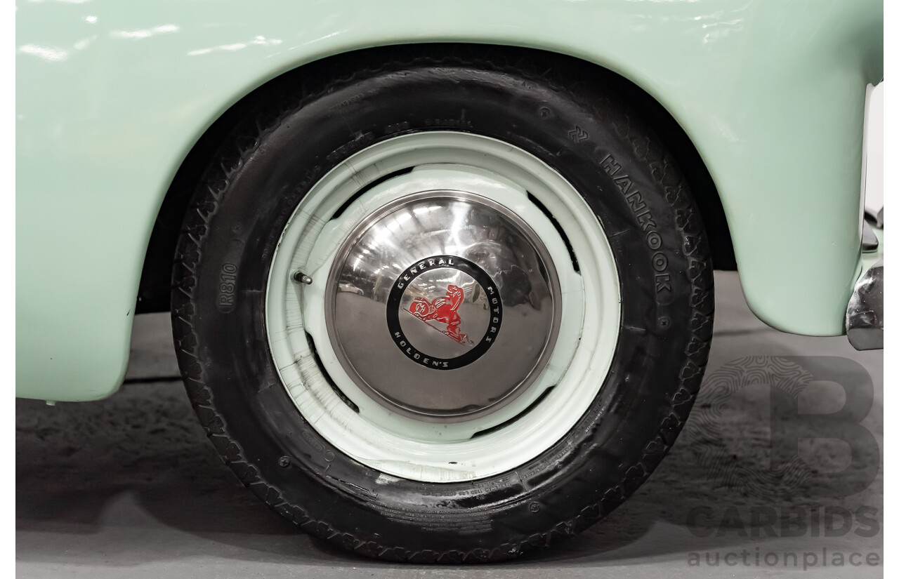 01/1951 Holden 48-215 FX Standard 4d Sedan Light Green 2.2L