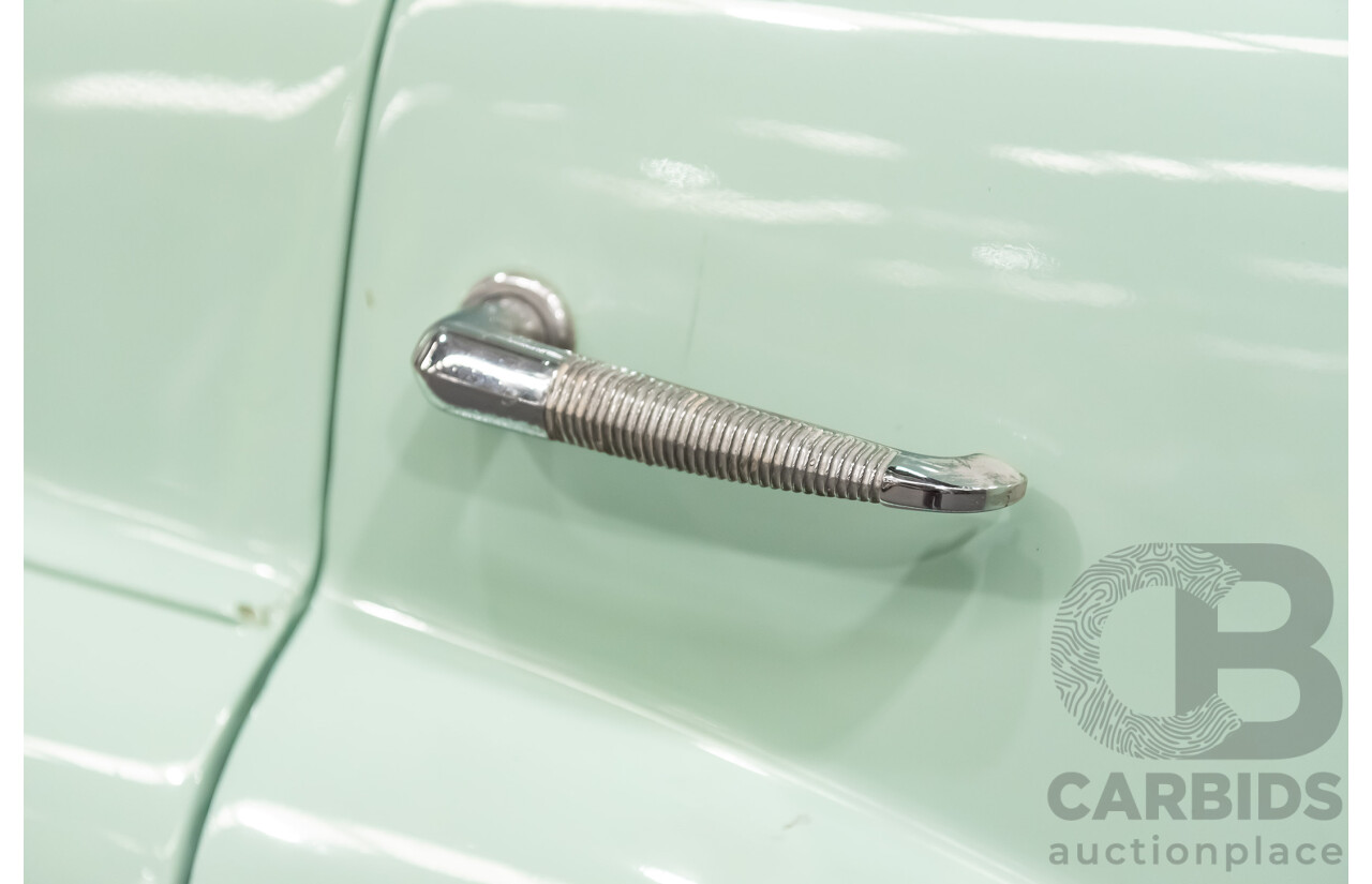 01/1951 Holden 48-215 FX Standard 4d Sedan Light Green 2.2L