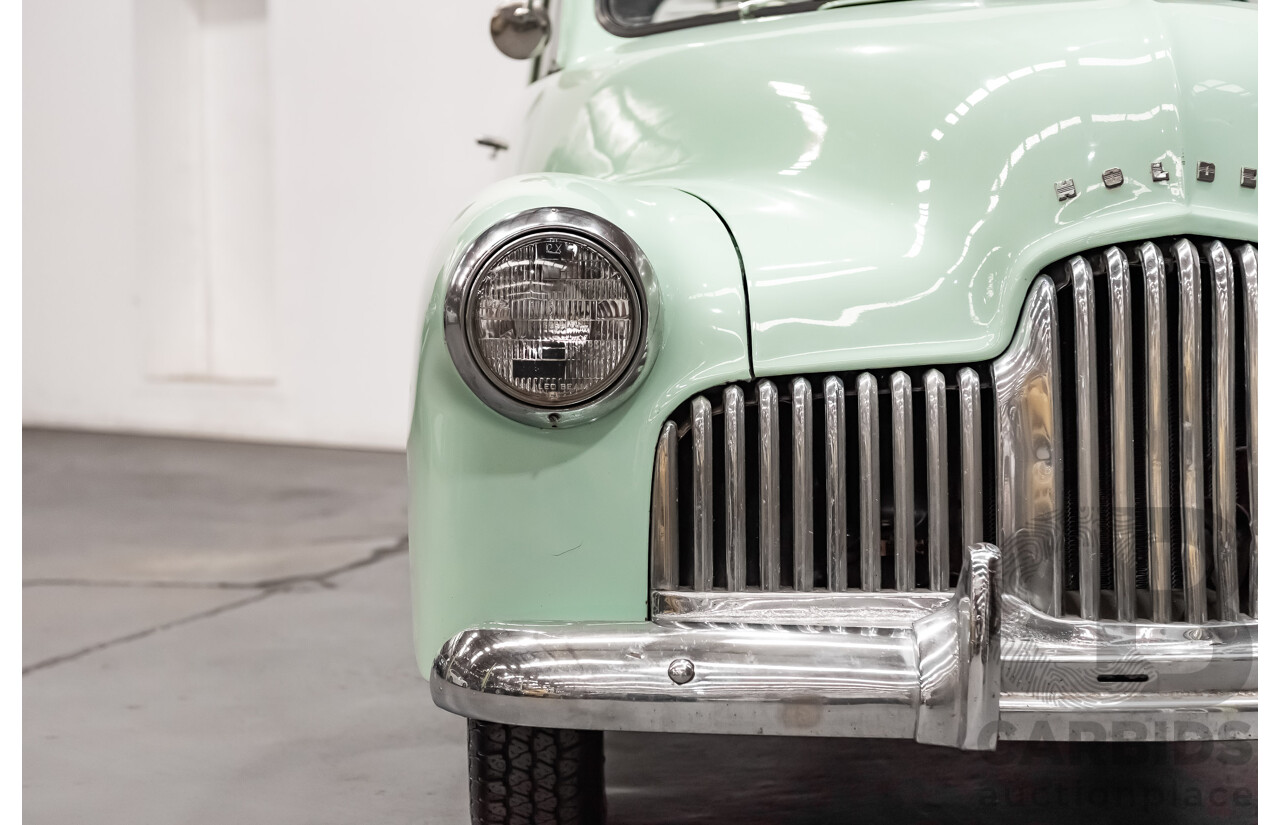 01/1951 Holden 48-215 FX Standard 4d Sedan Light Green 2.2L