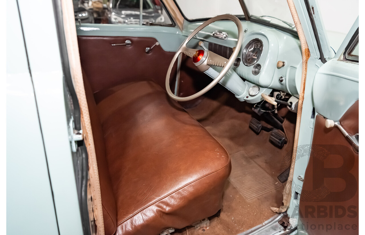 01/1951 Holden 48-215 FX Standard 4d Sedan Light Green 2.2L