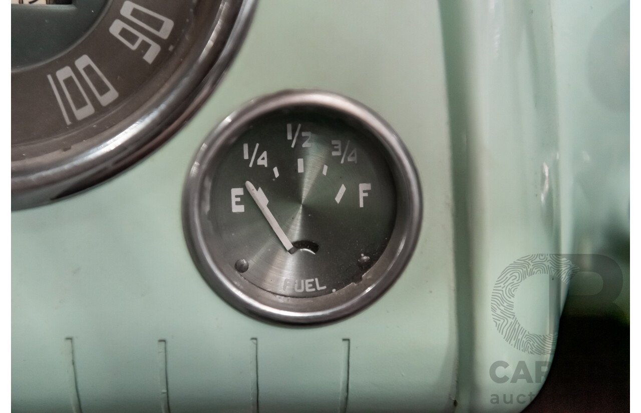 01/1951 Holden 48-215 FX Standard 4d Sedan Light Green 2.2L