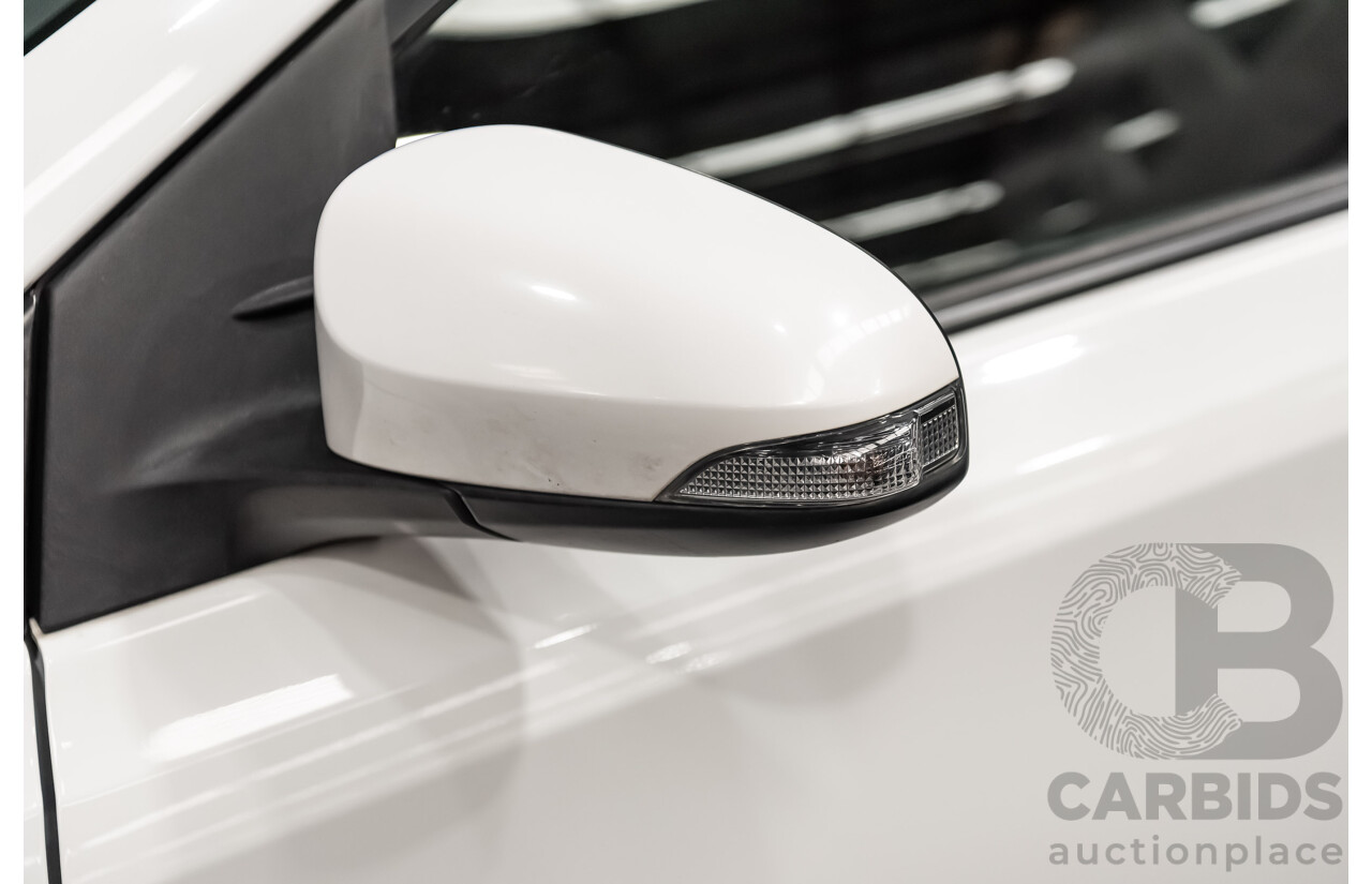 10/2014 Toyota Corolla Ascent Sport ZRE182R 5d Hatchback Glacier White 1.8L