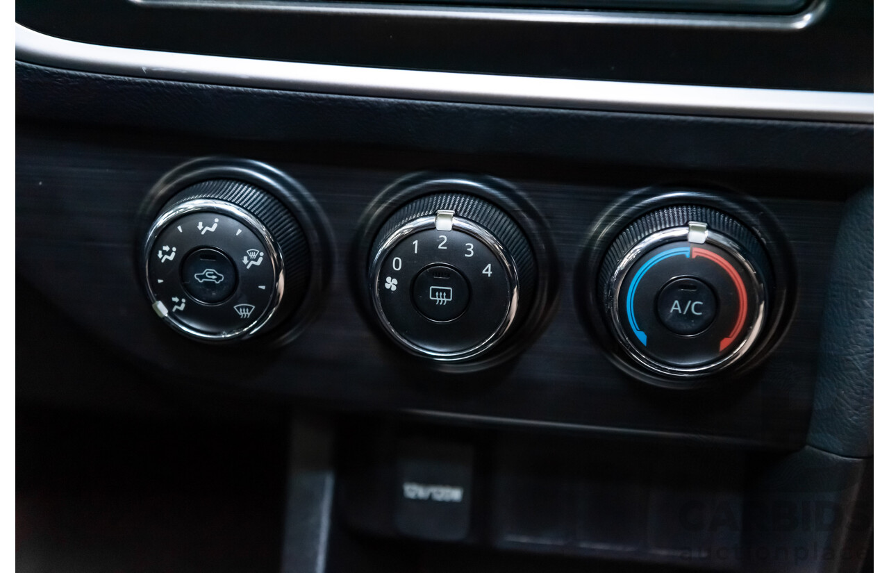 10/2014 Toyota Corolla Ascent Sport ZRE182R 5d Hatchback Glacier White 1.8L