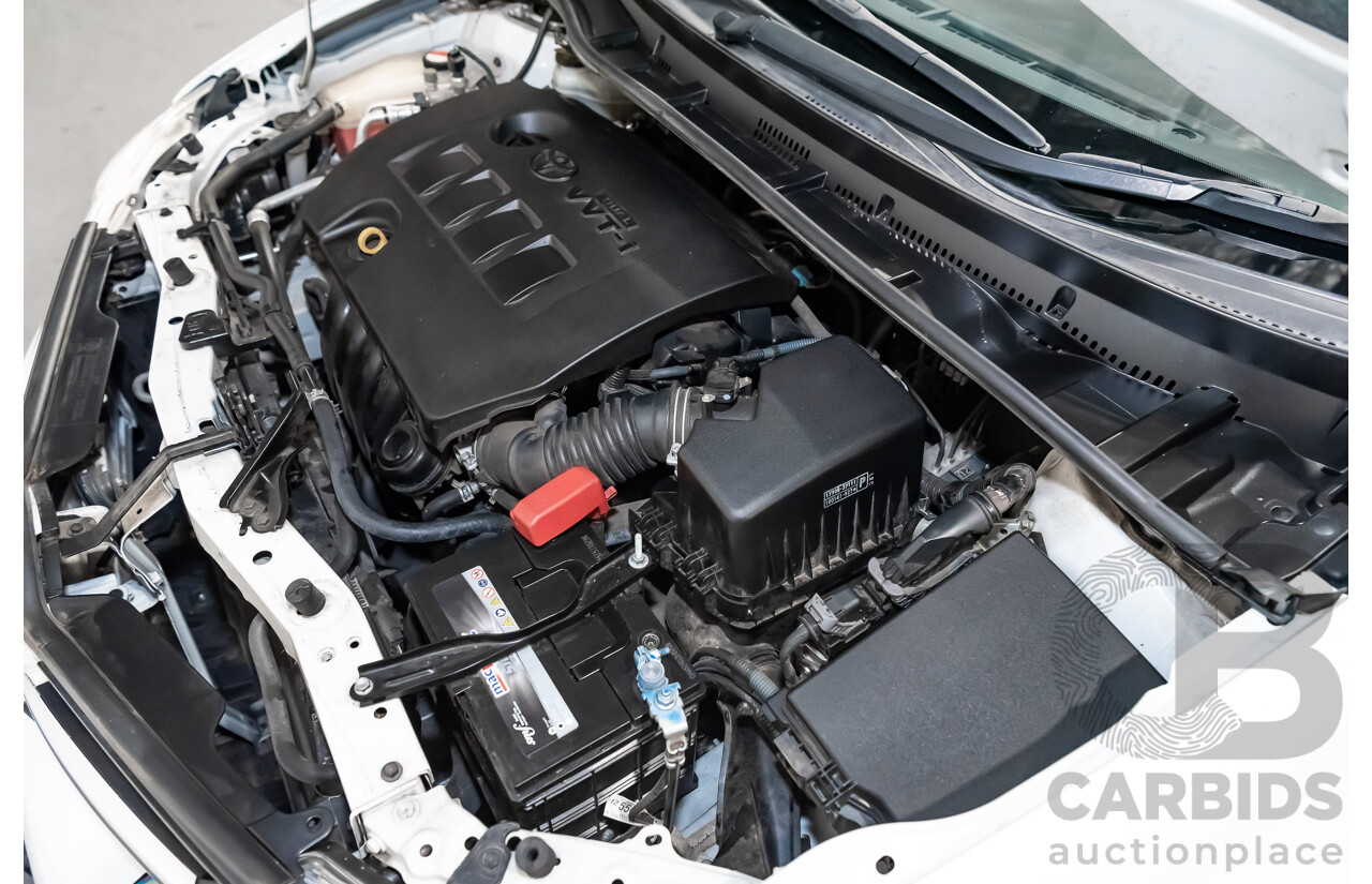 10/2014 Toyota Corolla Ascent Sport ZRE182R 5d Hatchback Glacier White 1.8L