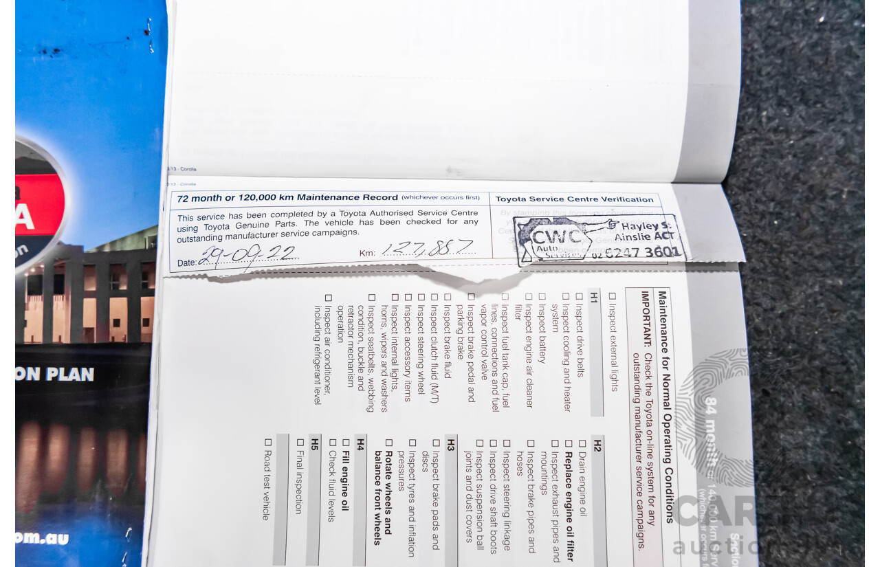 10/2014 Toyota Corolla Ascent Sport ZRE182R 5d Hatchback Glacier White 1.8L