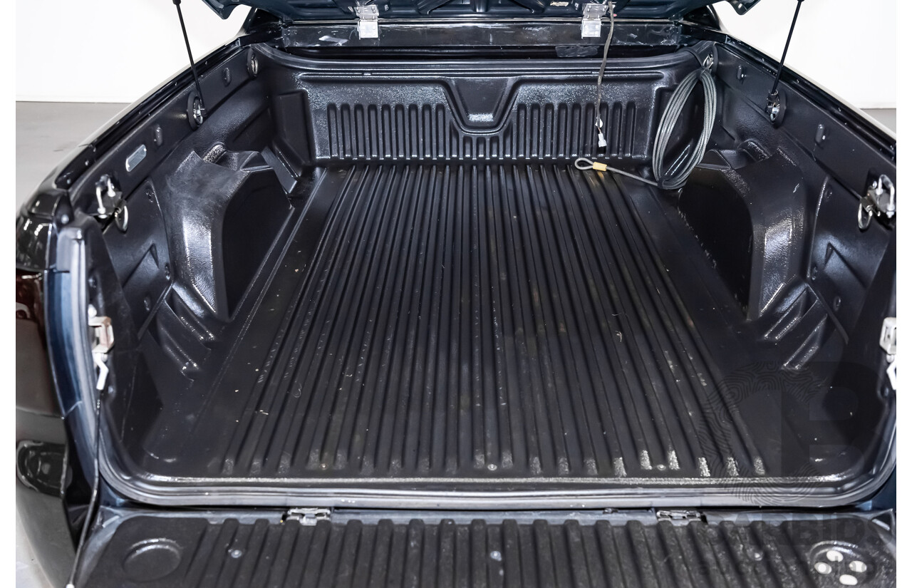 3/2010 Holden Commodore SS VE MY10 Utility Black Sapphire Metallic LS3 V8 6.2L