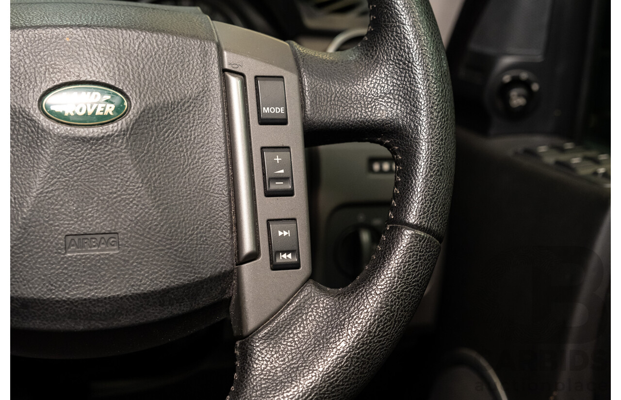 12/2005 Land Rover Discovery 3 TDV6 S (4x4) 4d Wagon White Turbo Diesel 2.7L - 7 Seater