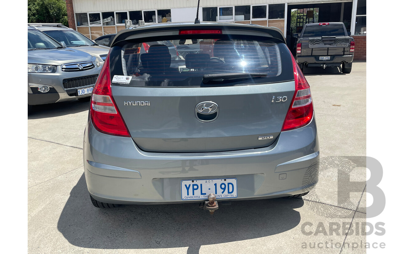 3/2010 Hyundai i30 SR FD MY10 5d Hatchback Silver 2.0L
