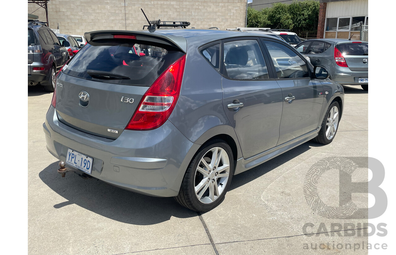 3/2010 Hyundai i30 SR FD MY10 5d Hatchback Silver 2.0L