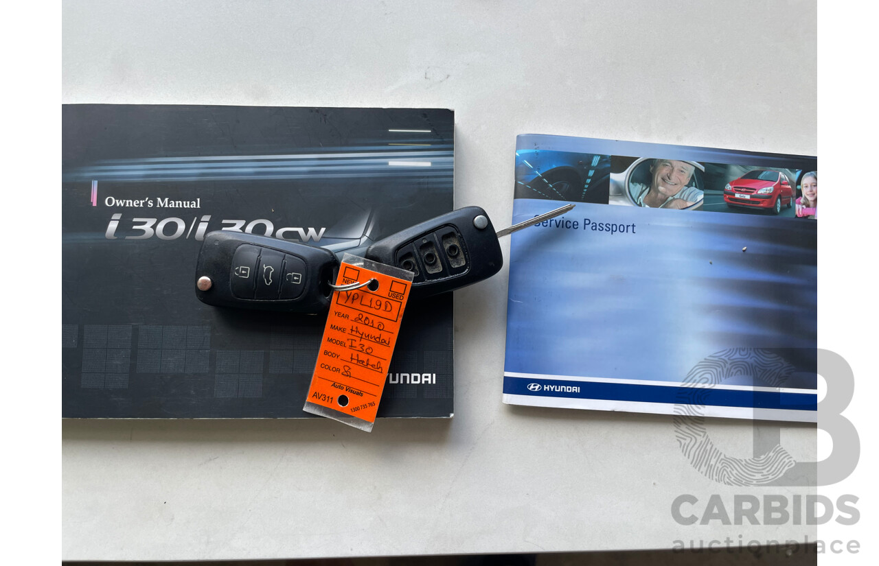 3/2010 Hyundai i30 SR FD MY10 5d Hatchback Silver 2.0L