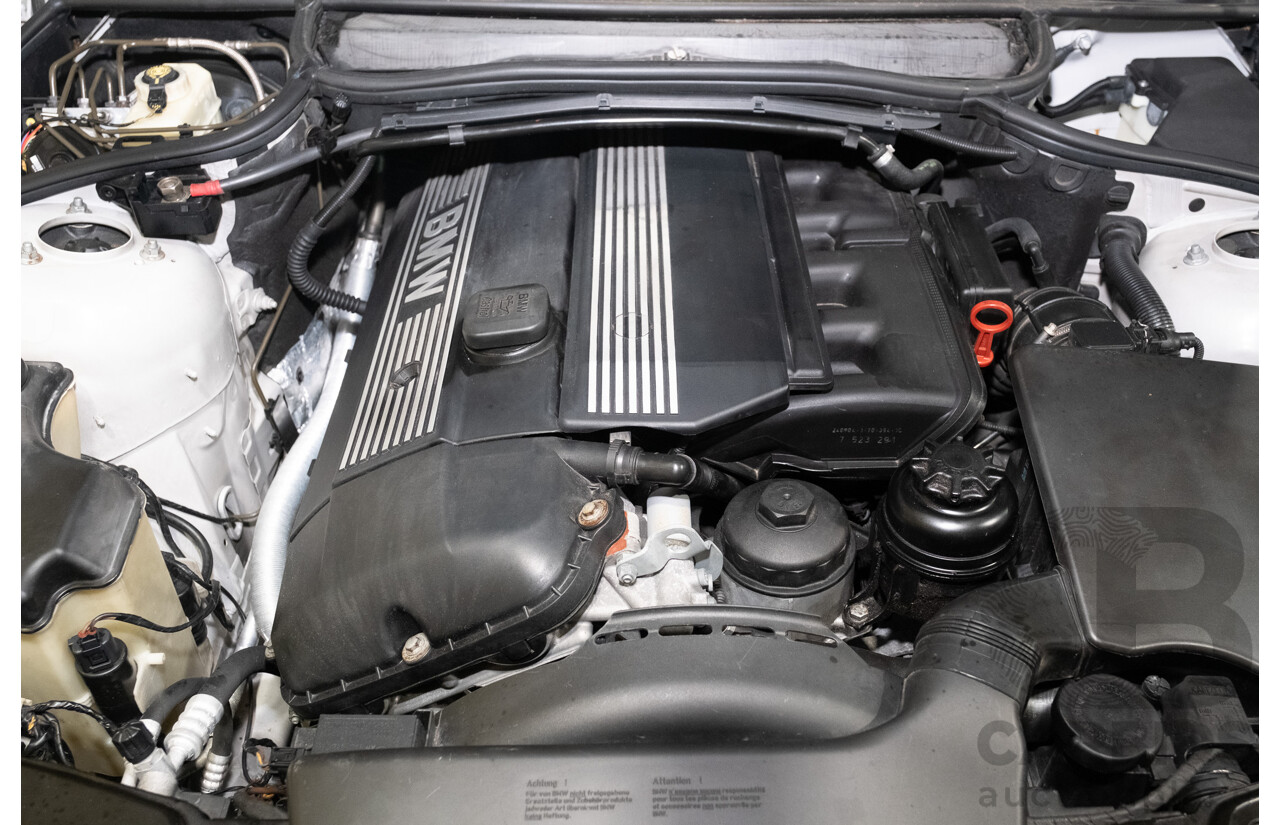 12/2004 BMW 330Ci M-Sport Package E46 2d Convertible Silver 3.0L