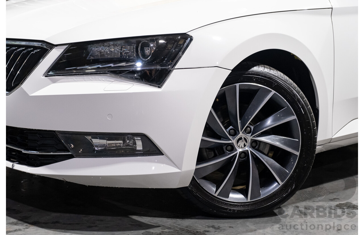 2/2016 Skoda Superb 140TDI NP MY16 4d Sedan White Turbo Diesel 2.0L