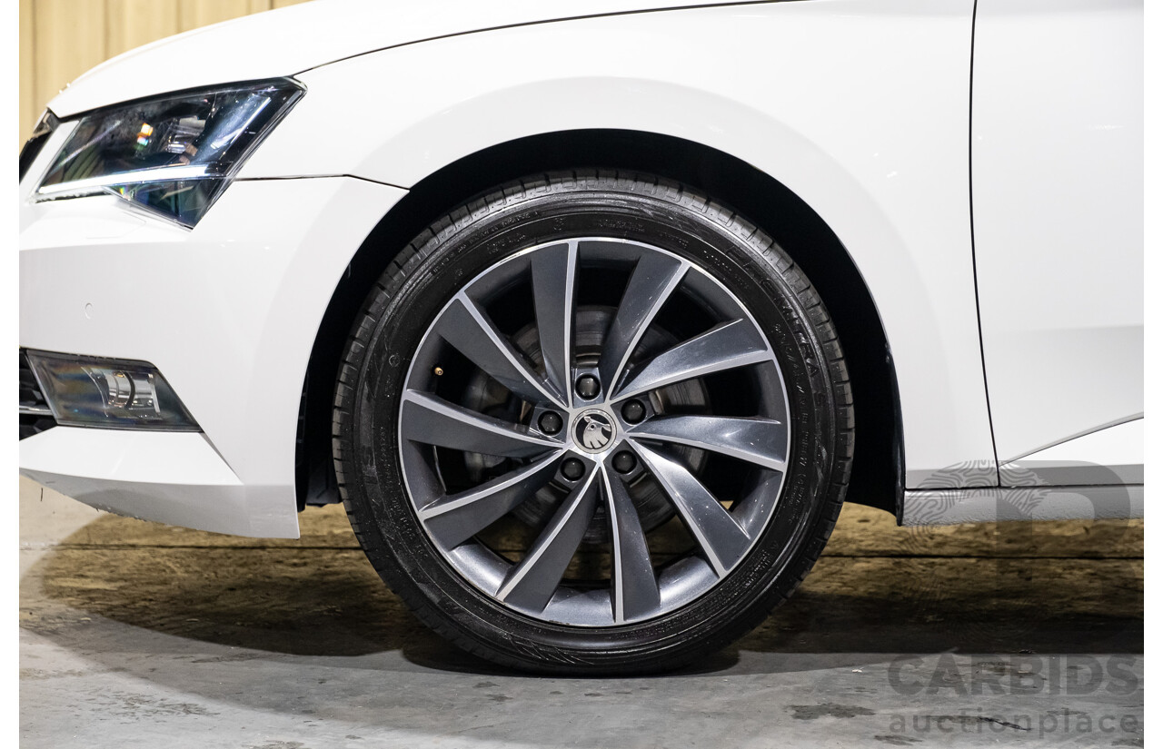 2/2016 Skoda Superb 140TDI NP MY16 4d Sedan White Turbo Diesel 2.0L