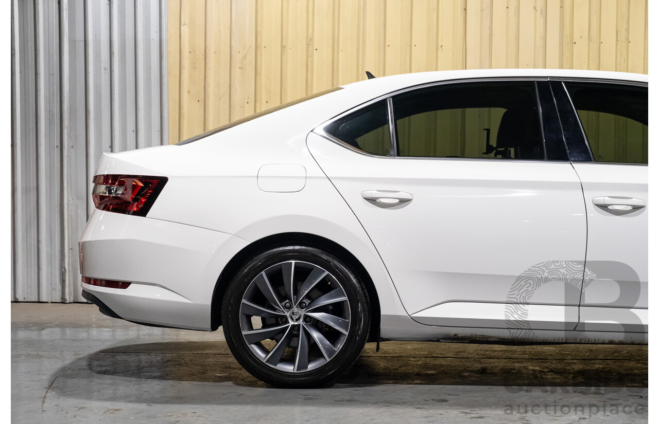 2/2016 Skoda Superb 140TDI NP MY16 4d Sedan White Turbo Diesel 2.0L