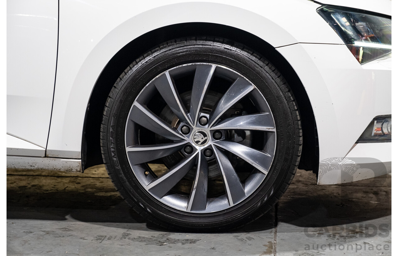 2/2016 Skoda Superb 140TDI NP MY16 4d Sedan White Turbo Diesel 2.0L