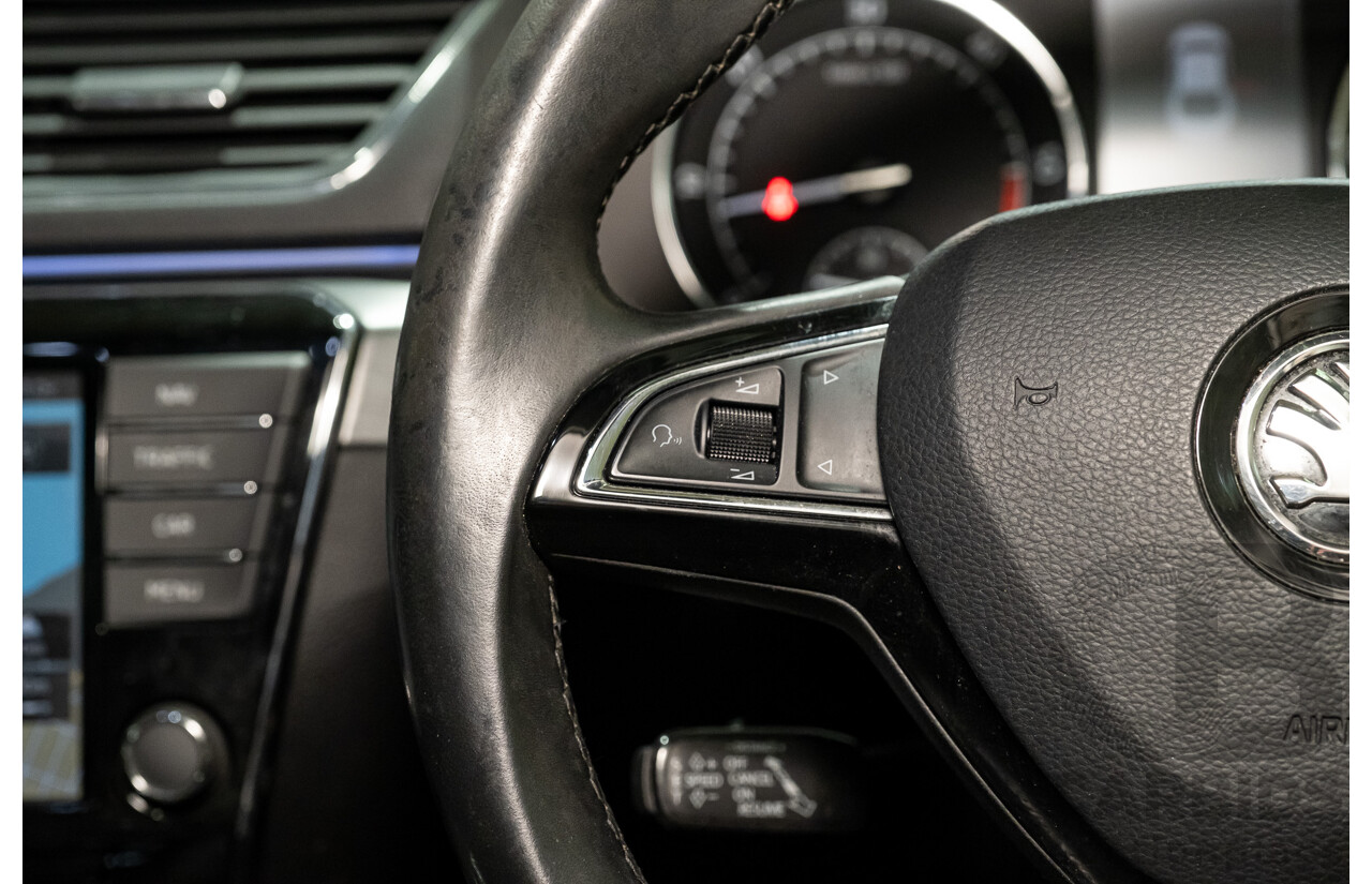 2/2016 Skoda Superb 140TDI NP MY16 4d Sedan White Turbo Diesel 2.0L