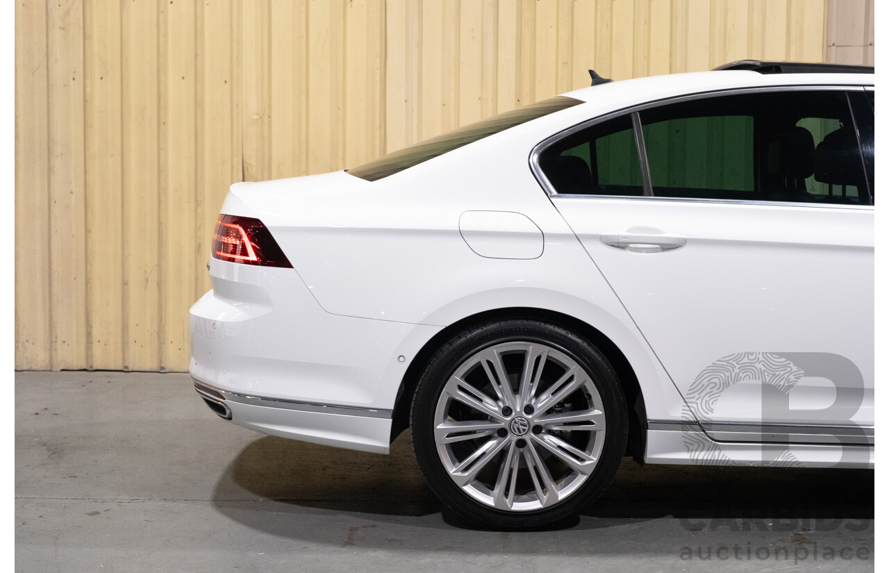 08/2016 Volkswagen Passat 140TDI Highline 3C B8 R-Line Package 4d Sedan White Turbo Diesel 2.0L