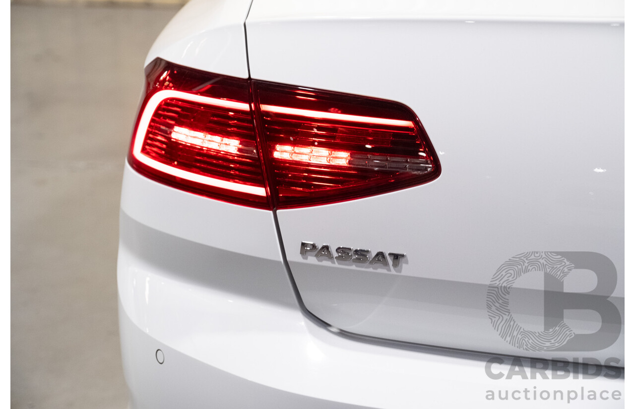 08/2016 Volkswagen Passat 140TDI Highline 3C B8 R-Line Package 4d Sedan White Turbo Diesel 2.0L