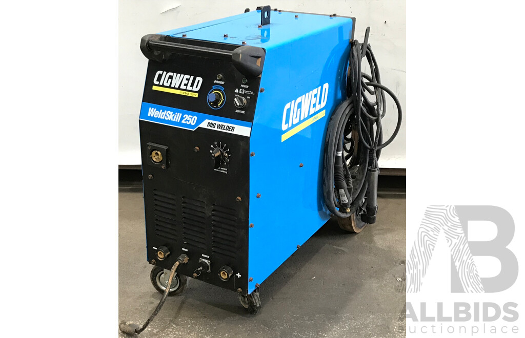 Cigweld Weldskill 250 15Amp Electric Mig Welder