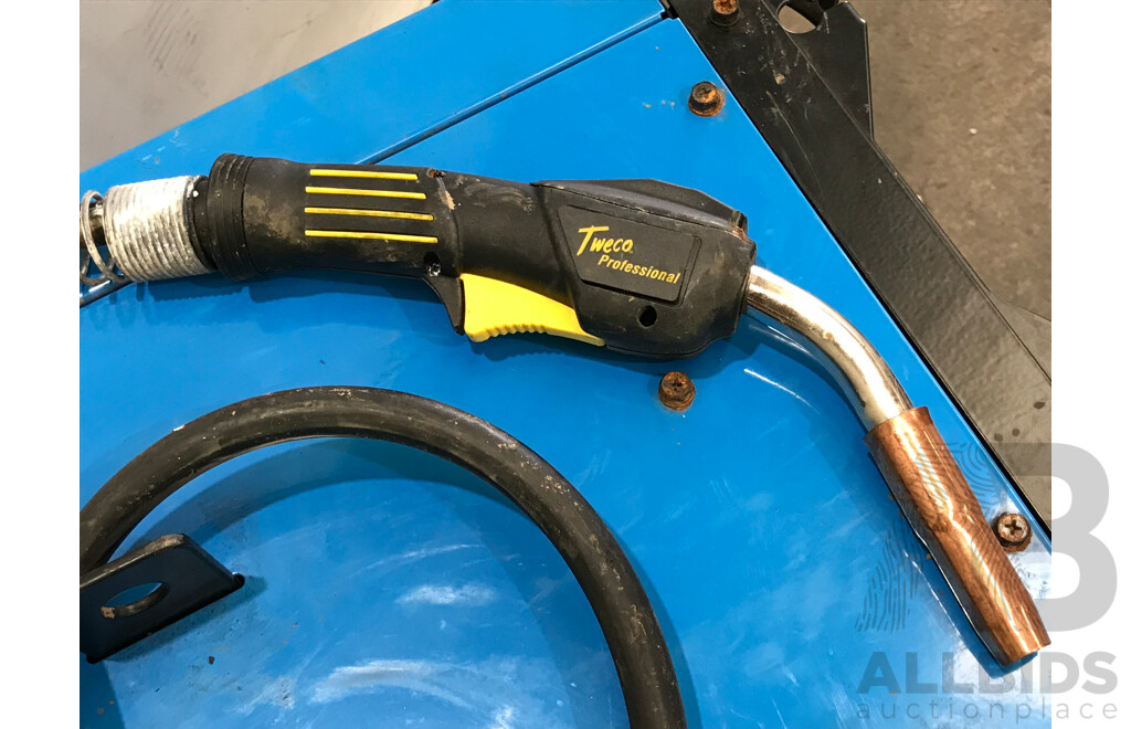 Cigweld Weldskill 250 15Amp Electric Mig Welder