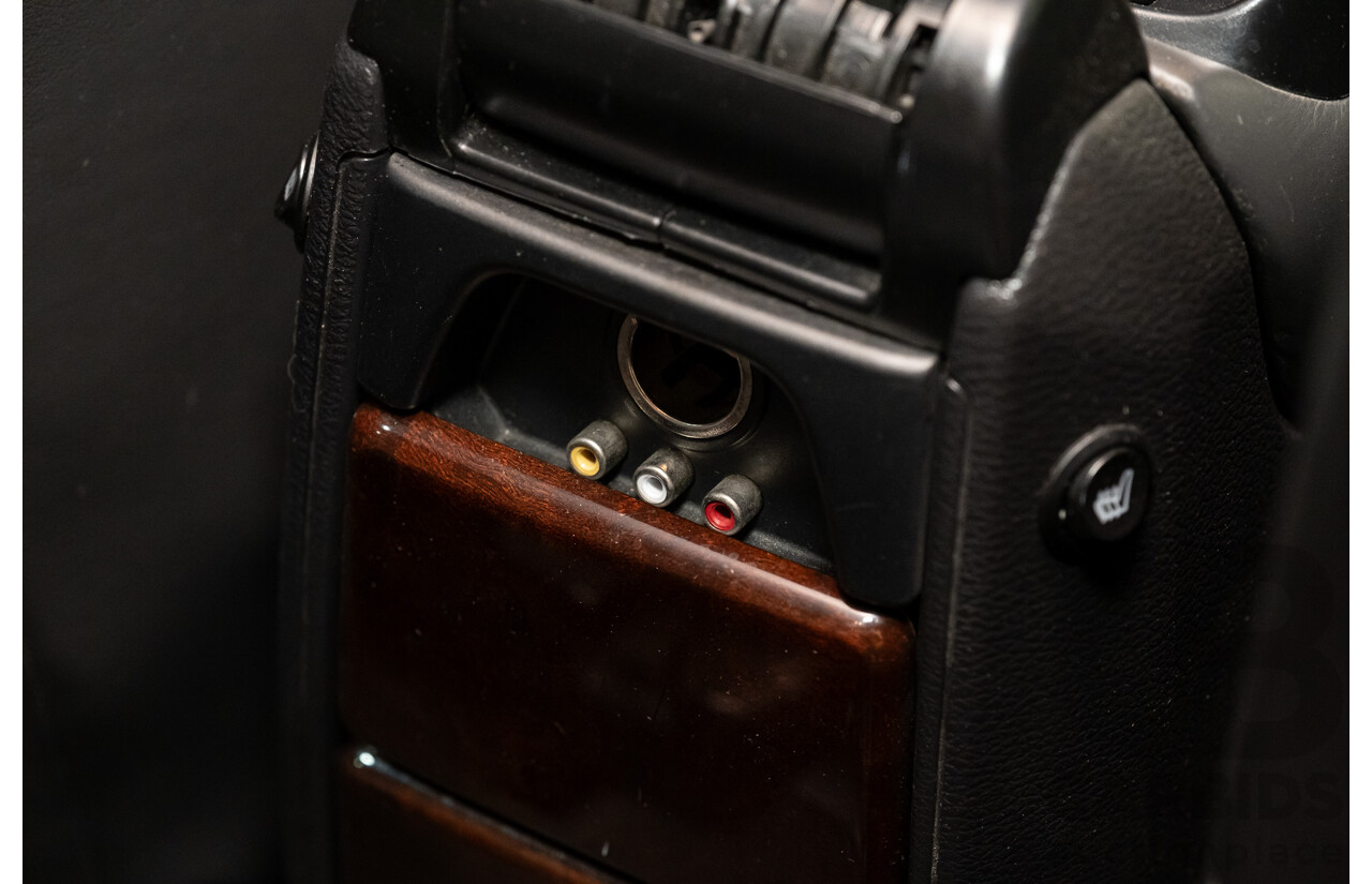 2/2010 Volvo XC90 D5 (AWD) MY11 4d Wagon Black Turbo Diesel 2.4L - 7 Seater