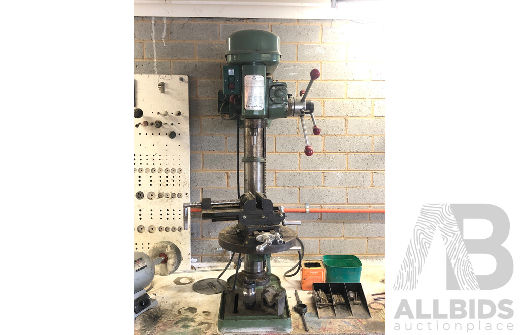 Vintage KRDG-340 Liong Sheng Drill Press Made in Taiwan with Assorted Drill Bits and Miscellaneous Parts