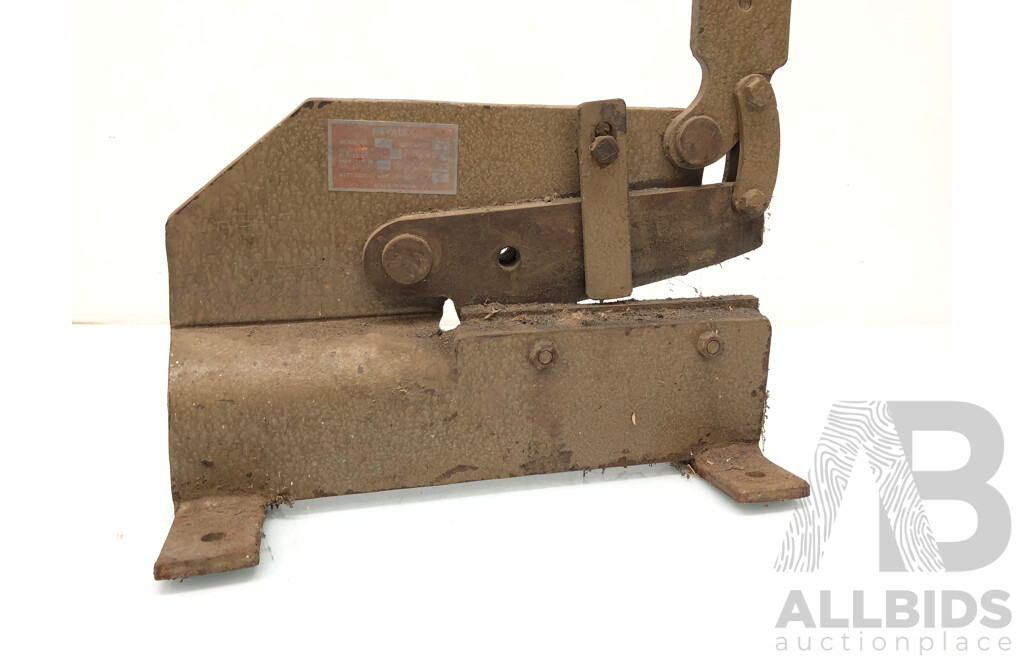 Vintage Metalex 3/5R Metal Cutter