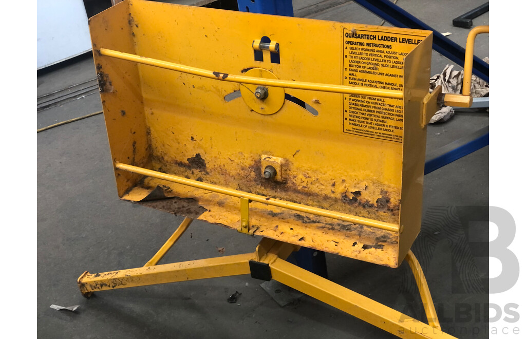 Quasartech Ladder Leveller