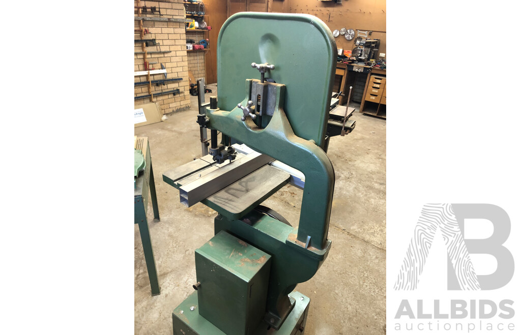 Vintage YMHW-140 Fisher Discount 14