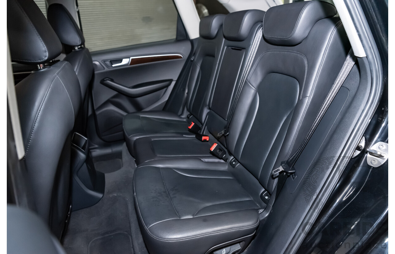 5/2010 Audi Q5 2.0 TDI Quattro (AWD) 8R MY10 4d Wagon Metallic Black Turbo Diesel 2.0L