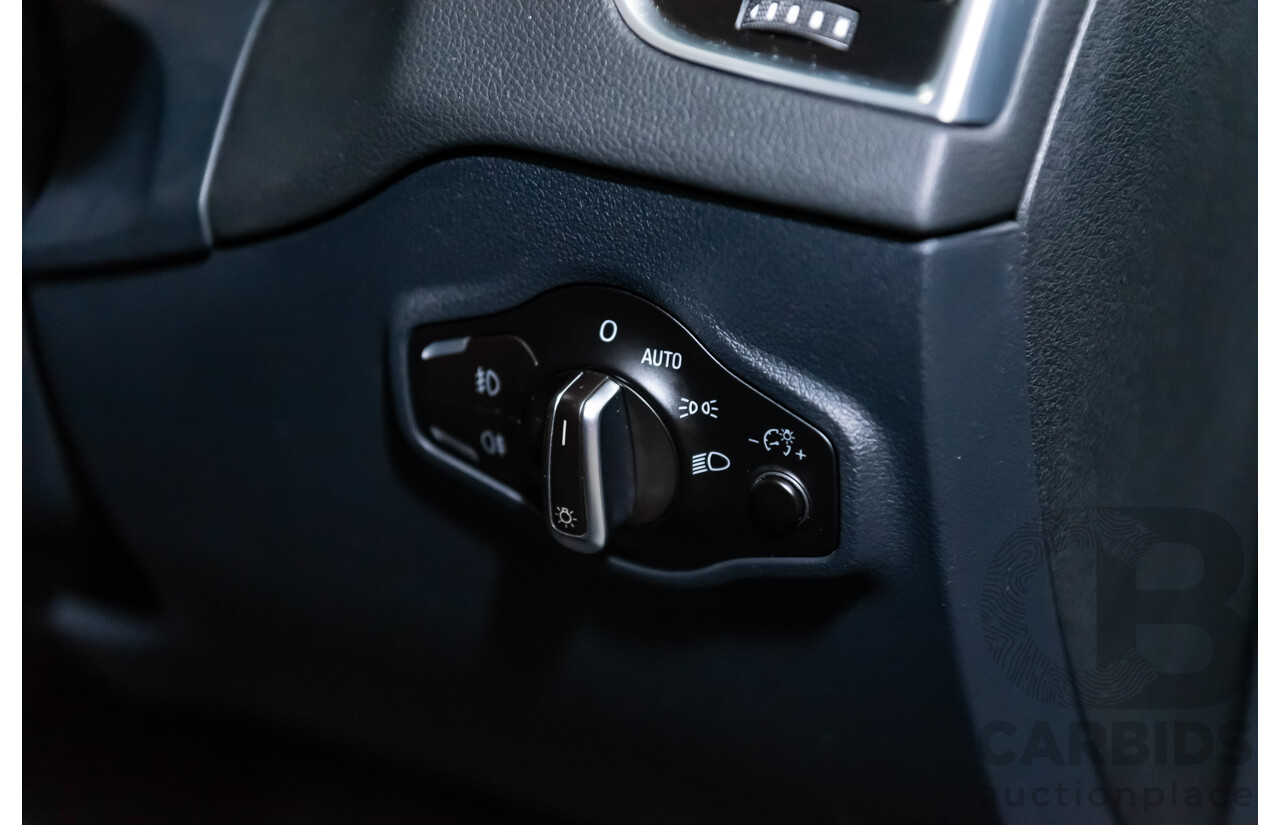 5/2010 Audi Q5 2.0 TDI Quattro (AWD) 8R MY10 4d Wagon Metallic Black Turbo Diesel 2.0L