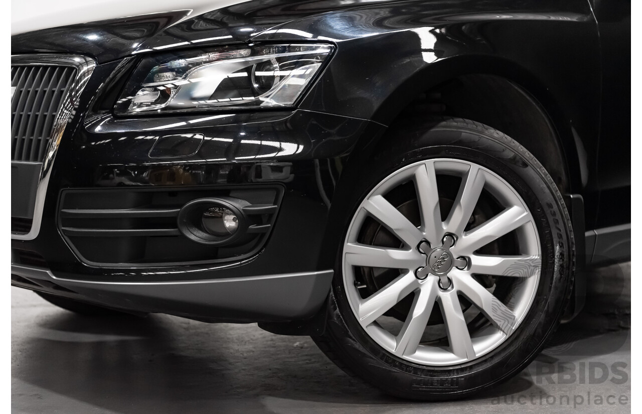 5/2010 Audi Q5 2.0 TDI Quattro (AWD) 8R MY10 4d Wagon Metallic Black Turbo Diesel 2.0L