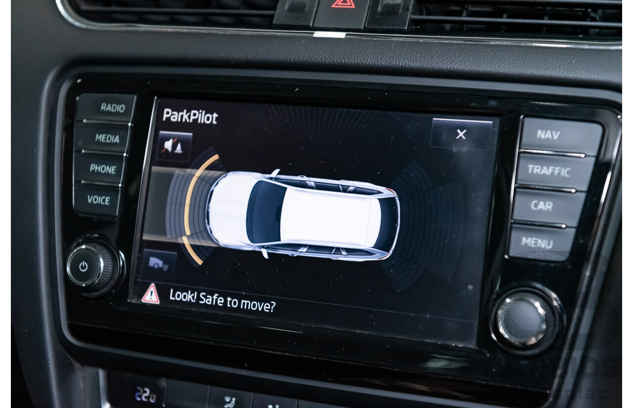 6/2015 Skoda Octavia 103 TSI Elegance NE MY15 4d Wagon Metallic Grey Turbo 1.4L