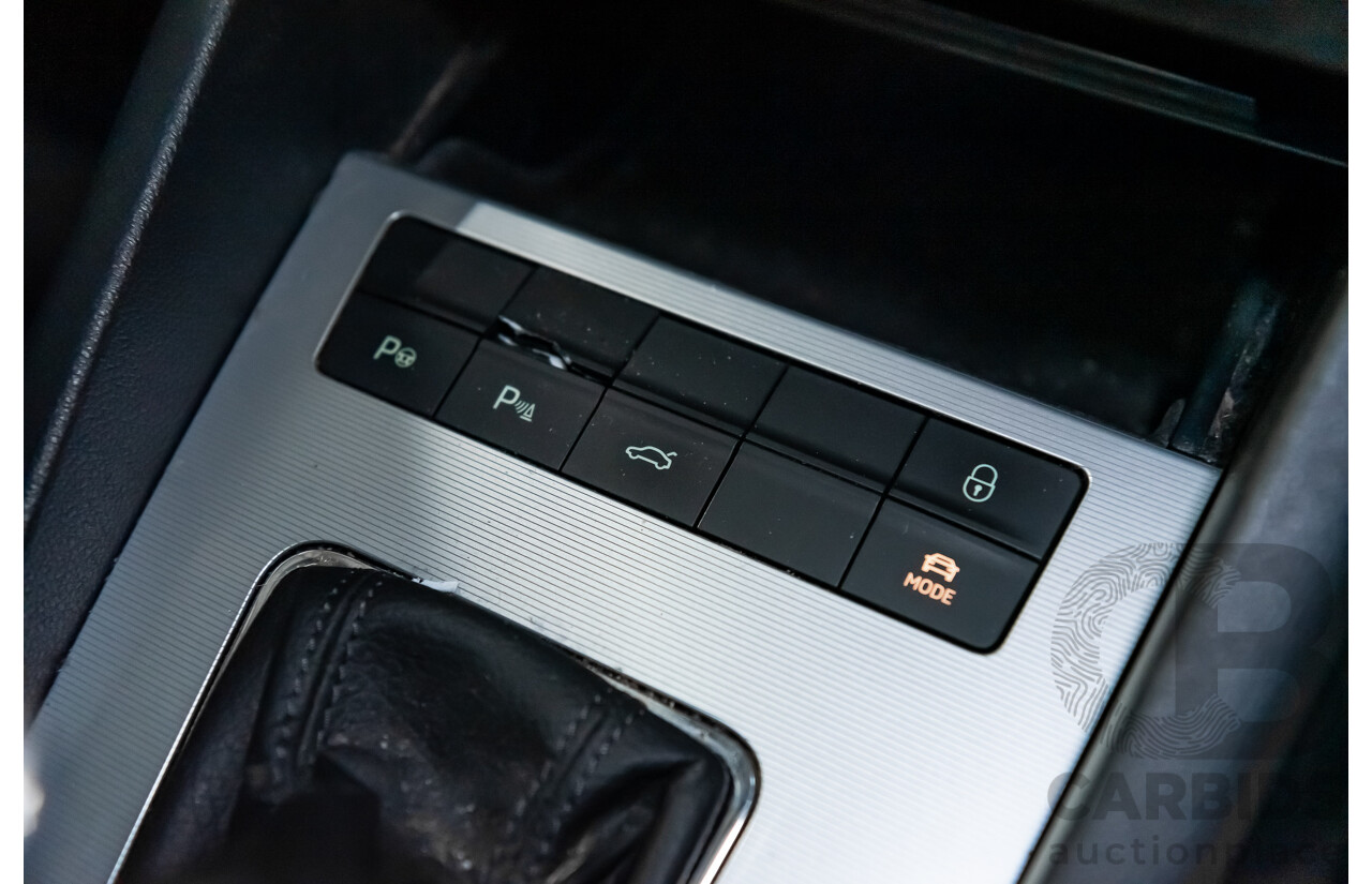 6/2015 Skoda Octavia 103 TSI Elegance NE MY15 4d Wagon Metallic Grey Turbo 1.4L