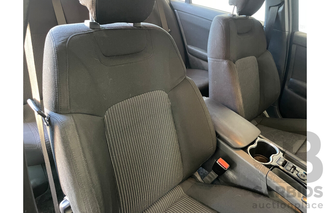 10/2010 Holden Commodore SV6 VE II 4d Sedan Green 3.6L