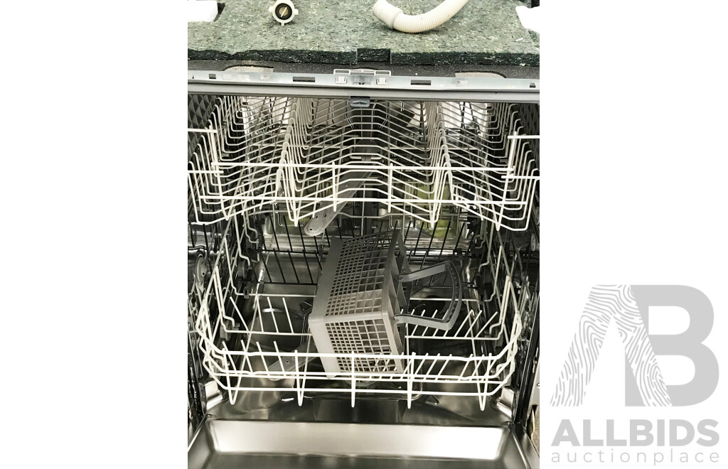 Euromaid (DR14S) Freestanding Dishwasher - Lot 1508397 | ALLBIDS