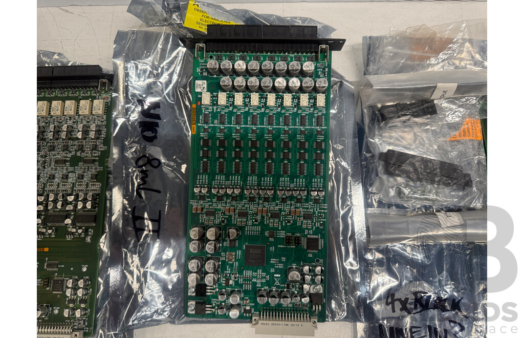 Media Matrix Output Cards, NI0-8ml II, Analog 8-Output, Line-in