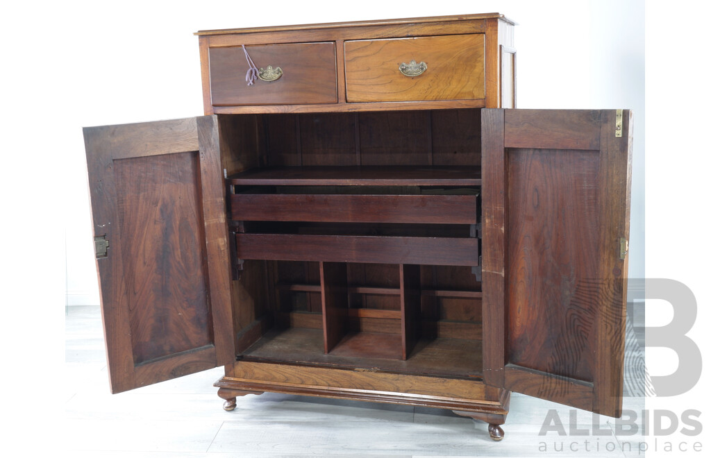 Antique Style Timber Dresser Chest of Drawers