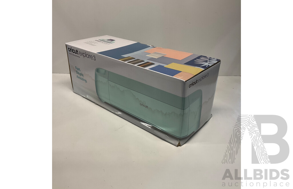 CIRCUT Exploer 3 Smart Cutting Machine - ORP $438.00