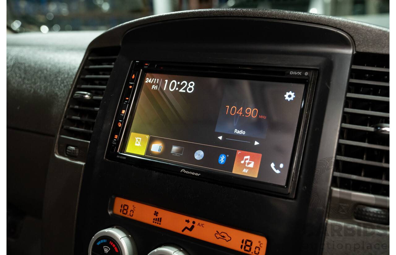 4/2011 Nissan Navara ST-X (4x4) D40 SERIES 4 Dual Cab P/Up Black Turbo Diesel 2.5L