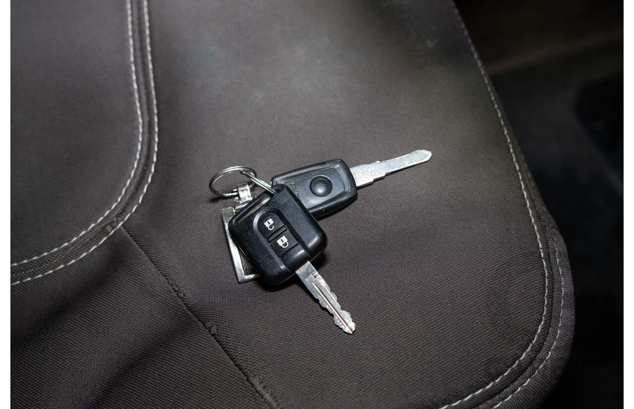 4/2011 Nissan Navara ST-X (4x4) D40 SERIES 4 Dual Cab P/Up Black Turbo Diesel 2.5L