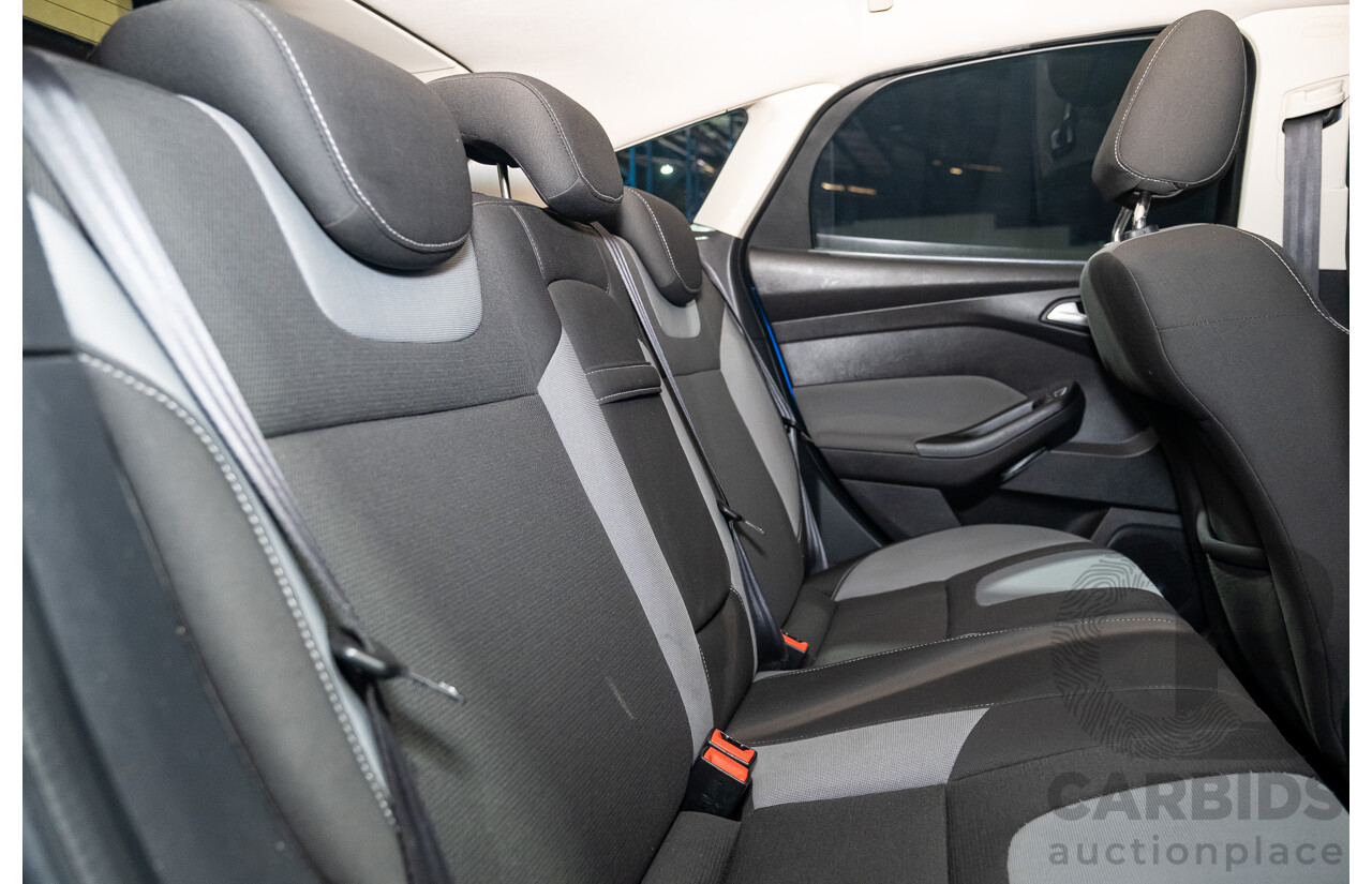9/2013 Ford Focus Sport LW MK2 5d Hatchback Blue 2.0L