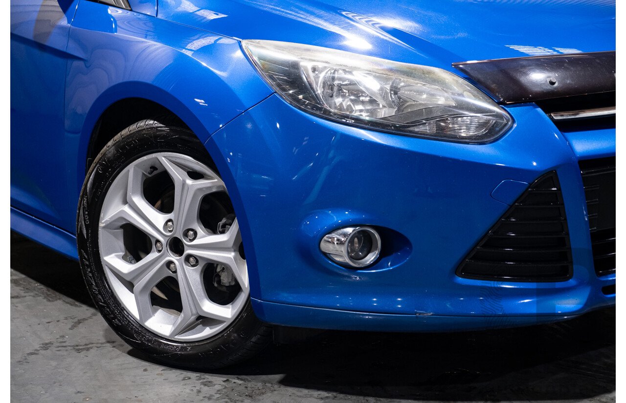 9/2013 Ford Focus Sport LW MK2 5d Hatchback Blue 2.0L